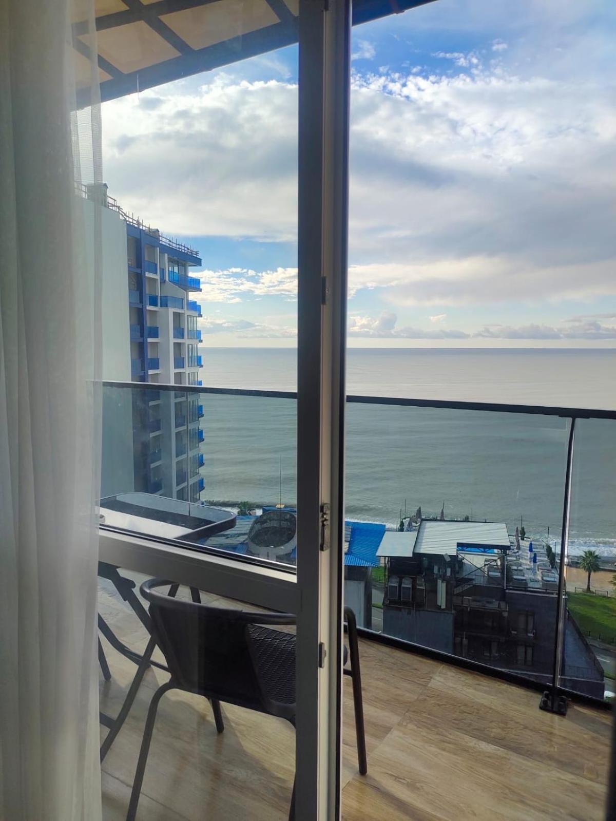 Bi Residence Sea View Luxury Batumi Exteriér fotografie